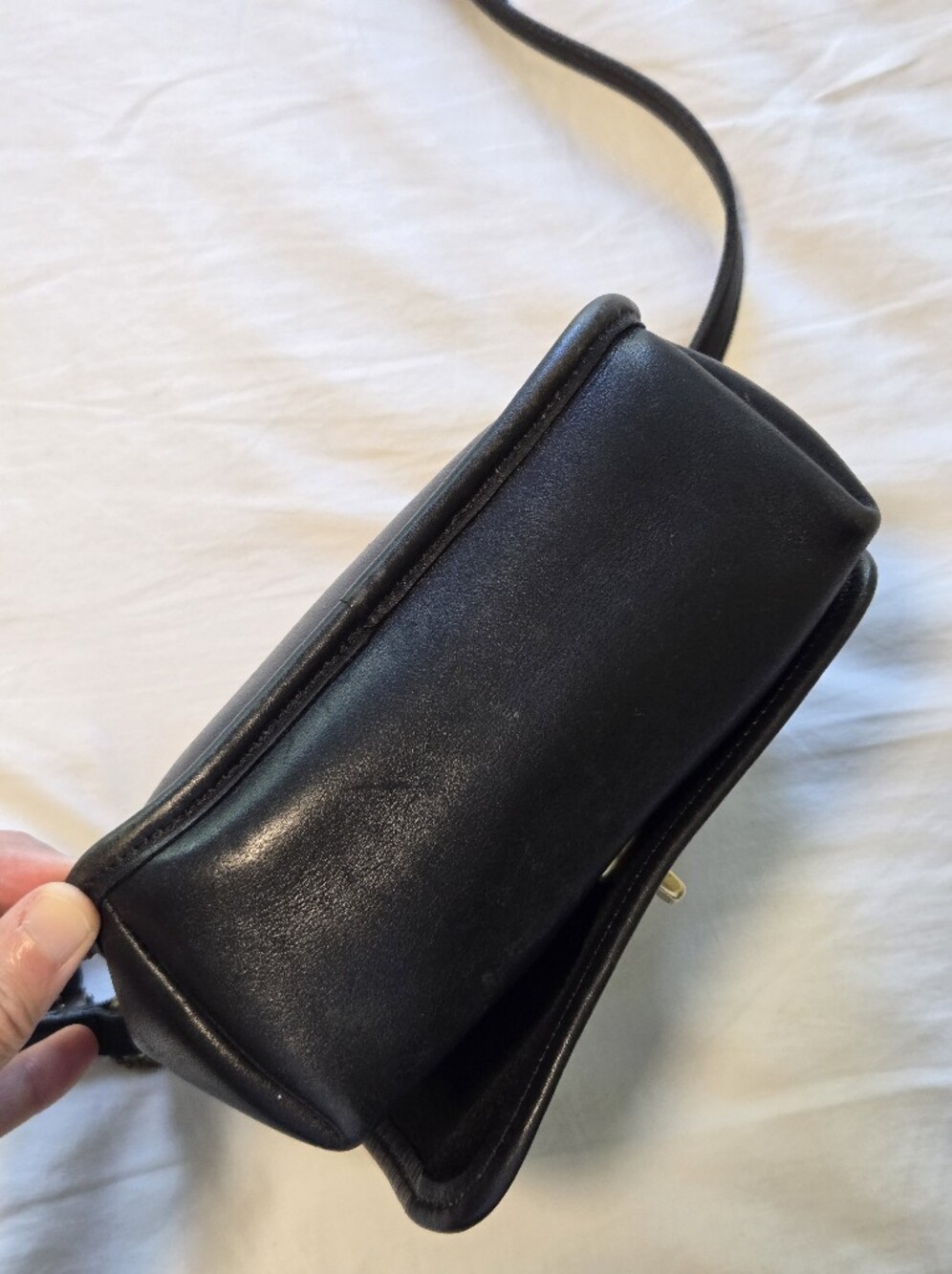 Vintage Coach Companion Flap 9076 Black Leather Crossbody Bag - Picture 12 of 16